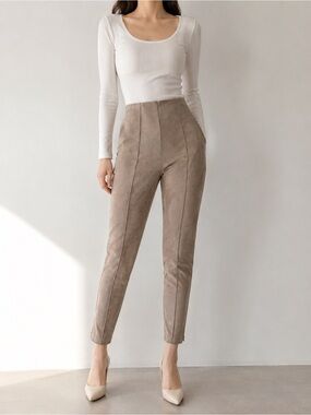 Zara High-Rise Faux Suede Legging